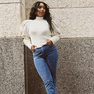 NWT Express White Cable Knit Puff Sleeve Open Back Sweater